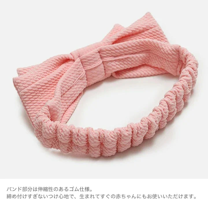 採用高彈性橡膠材質之嬰兒髮帶,確保佩戴舒適不勒頭。