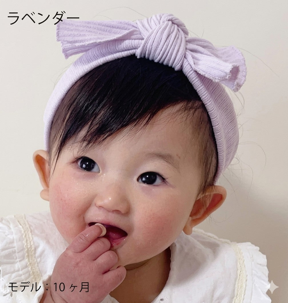 粉紫色羅紋髮帶,增加短髮寶寶之少女感造型。