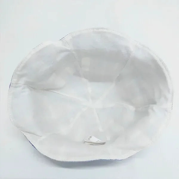 採用雙層紗布材質之嬰兒遮陽帽,觸感柔軟透氣。