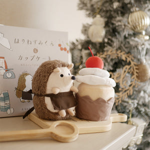 [現貨] 日本直送 Amanoppo 嬰兒毛絨玩具和圖畫書嬰兒禮盒套裝 - BB Dressup