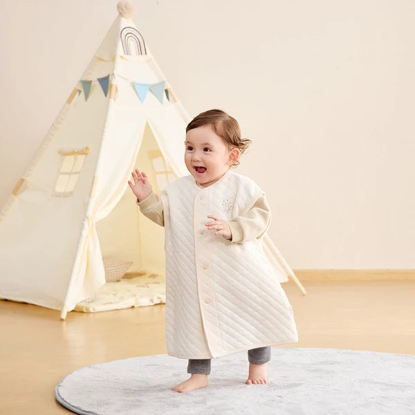 [現貨] 日本直送Combi Mini 嬰兒米色小熊針織布保暖無袖睡衣 (50-80cm) - BB Dressup