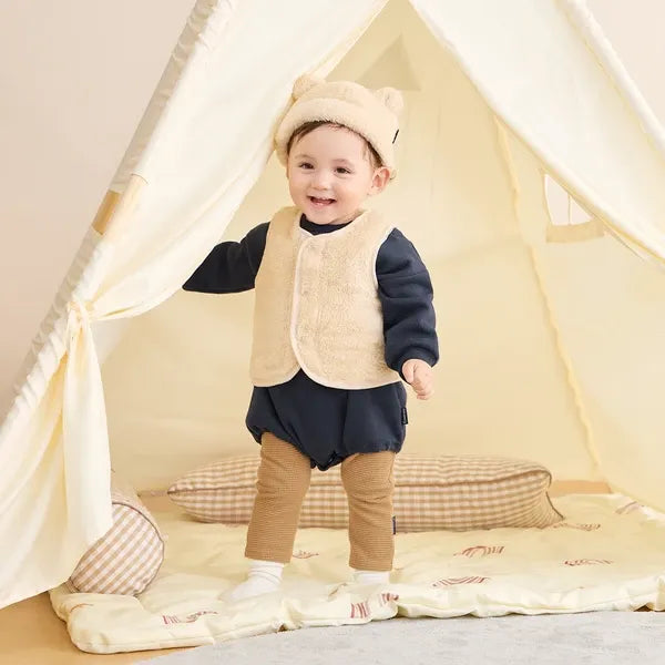 [現貨] 日本直送Combi Mini初生嬰兒海軍藍長絨毛背心外套 (80-90cm) - BB Dressup