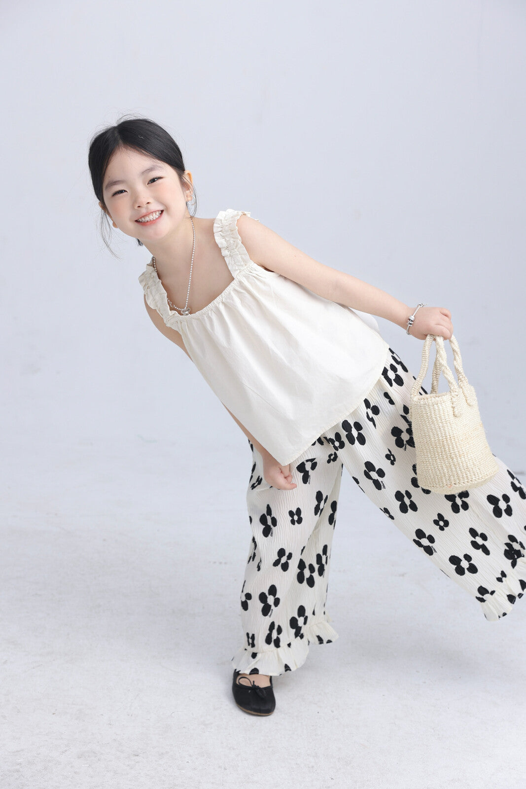 [現貨] 日本直送 Migaro 女童全棉白色荷葉吊帶背心 (100-110cm) - BB Dressup