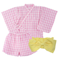 日本直送Aenak粉紅格仔嬰兒和服浴衣套裝展示。
