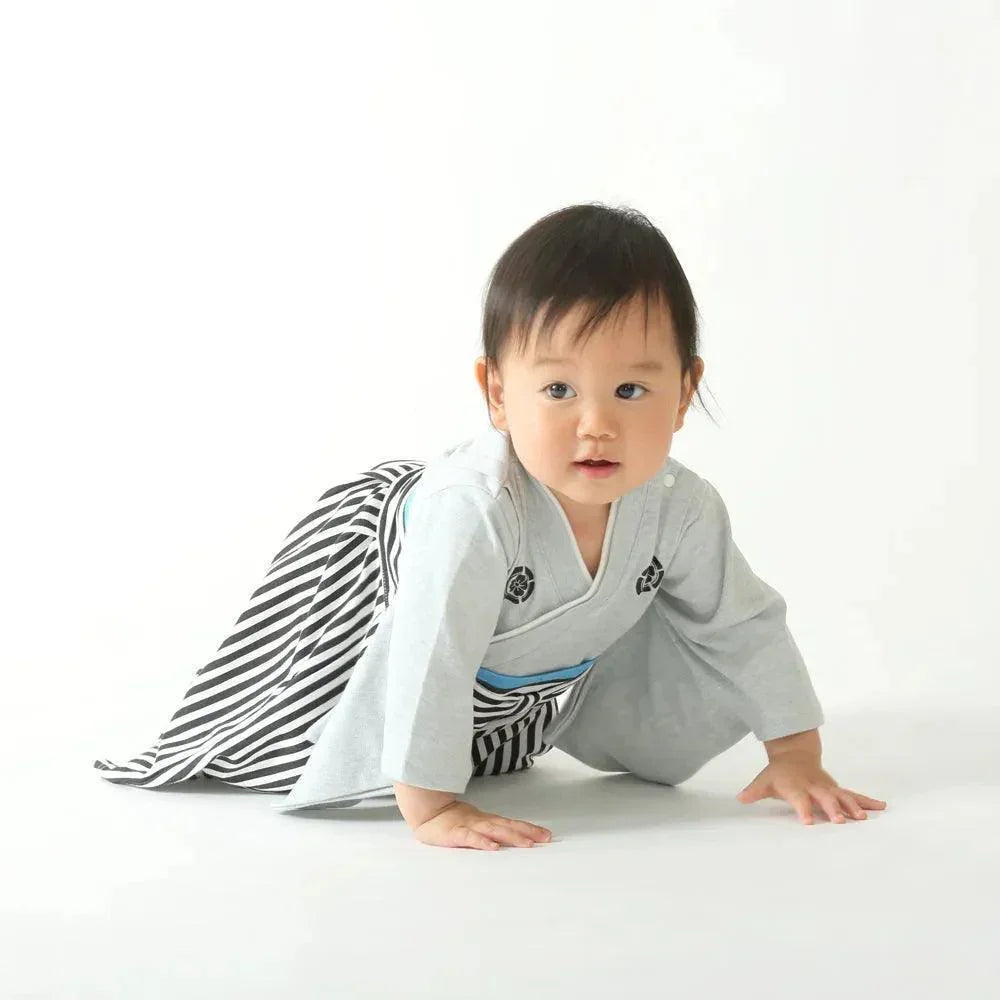 [現貨] 日本直送 Aenak 男童裝 灰色HAKAMA 日本和服嬰兒連身衣 (90cm) - BB Dressup