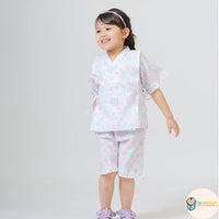 Aenak高品質日本製嬰兒和服，展現優雅日系美學。