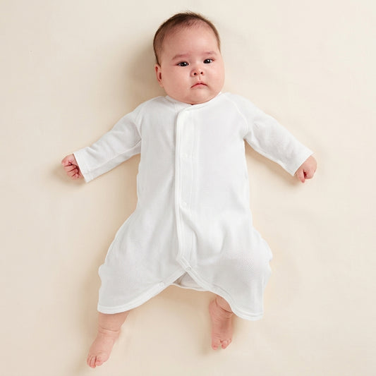 [現貨] 日本直送Combi Mini 初生嬰兒 白色100%純棉柔軟魔術貼連身衣 (50-70cm)