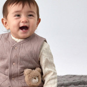 [現貨] 日本直送Combi Mini初生嬰兒粉紅色針織熊仔背心外套 (80cm) - BB Dressup