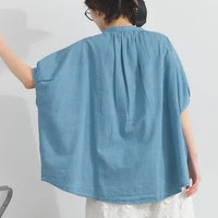 採用輕盈5-5oz印度棉牛仔布製成之高品質刺繡上衣。