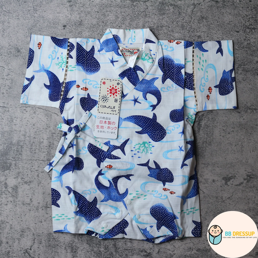 [現貨] 日本直送 東商店嬰兒淺藍色鯨鯊日本和服浴衣包屁衣/連身衣 (70-80cm) - BB Dressup