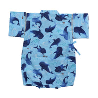 日本直送東商店嬰兒深藍色鯨鯊和服浴衣連身衣展示。