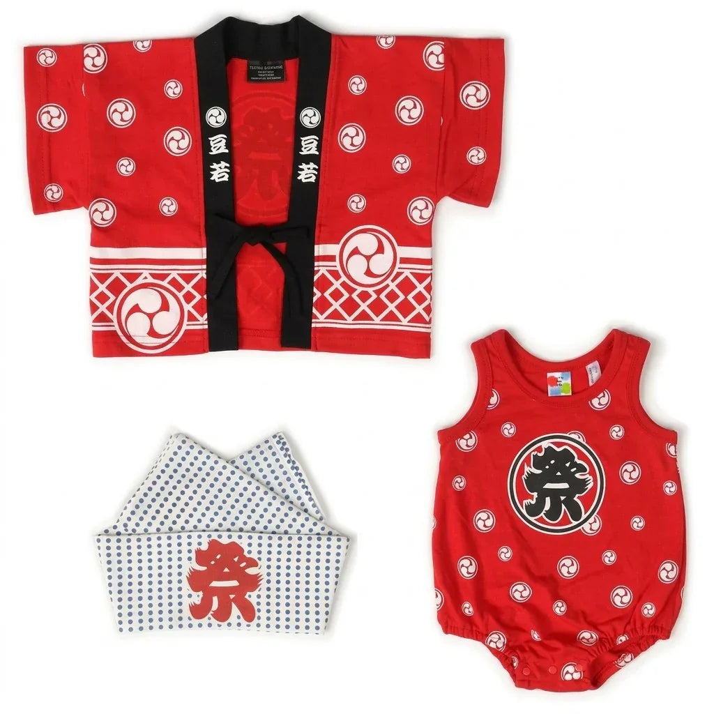 結合傳統祭典元素與現代連身剪裁之紅色嬰兒和服。