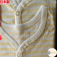 採用縐紗 (Seersucker) 材質製成之高品質透氣嬰兒內衣。