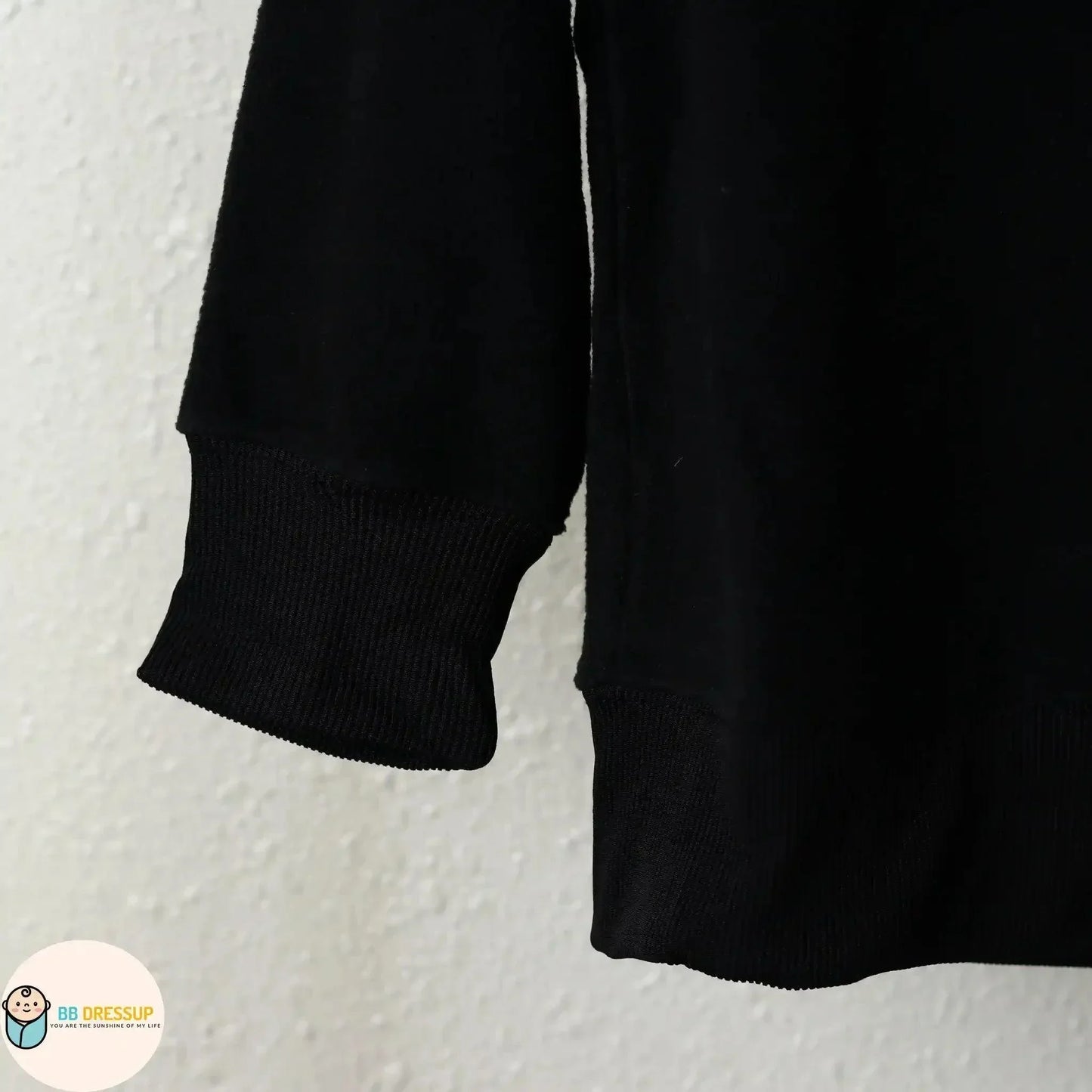 [現貨] 日本直送 Shisky 童裝 黑色配螢光紅胸袋 長袖衛衣 (110-130cm) - BB Dressup