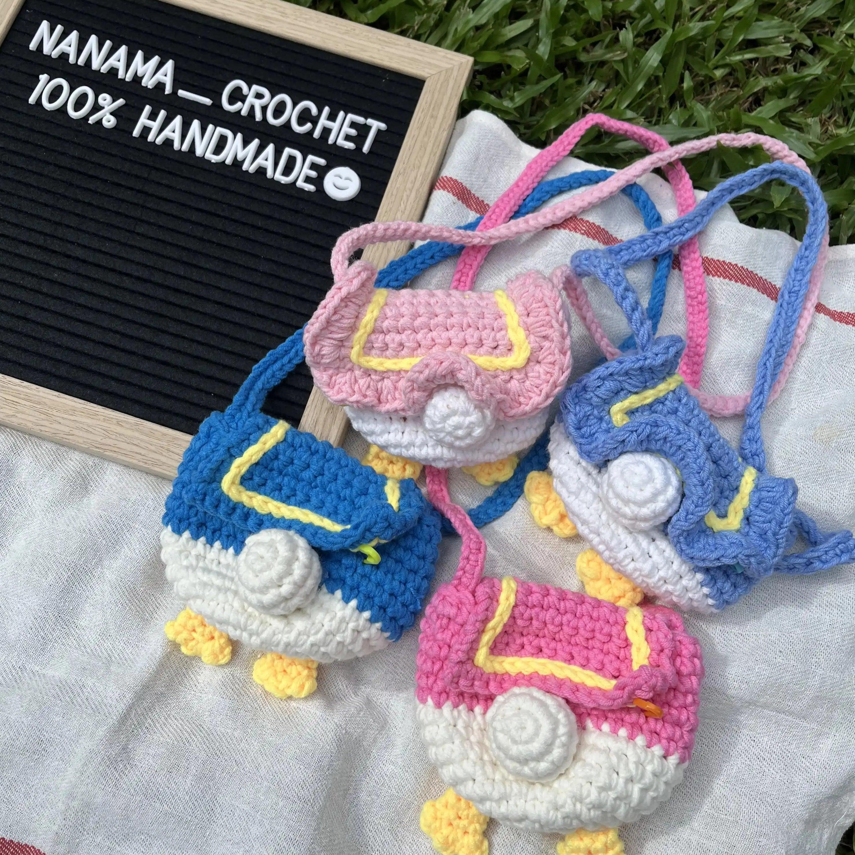 [預購] 香港製造 NANAMA CROCHET 親子裝款式 唐老鴨鈎織屁屁包(成人款) - BB Dressup