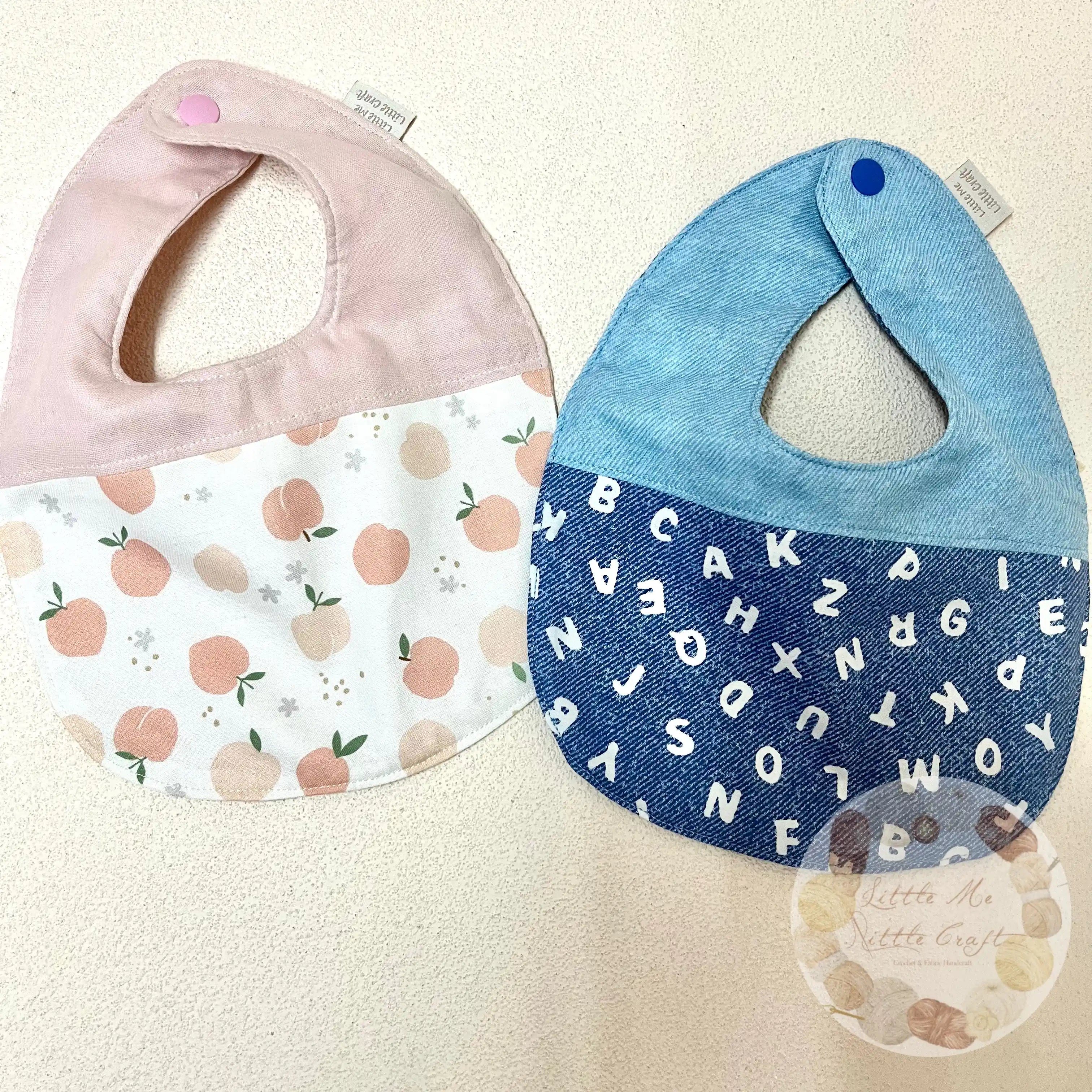 [預購] 香港製造 Little Me Little Craft 蜜桃/字母造型口水肩 - BB Dressup