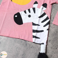 [現貨] 日本直送 Cheekroom 童裝 斑馬長頸鹿 粉紅色 知育服T恤 (100-120cm) - BB Dressup