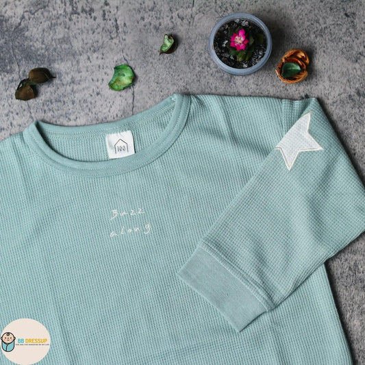 [現貨] 日本直送 Mam 童裝 星星圖案 卡其綠長袖上衣 (100-120cm) - BB Dressup