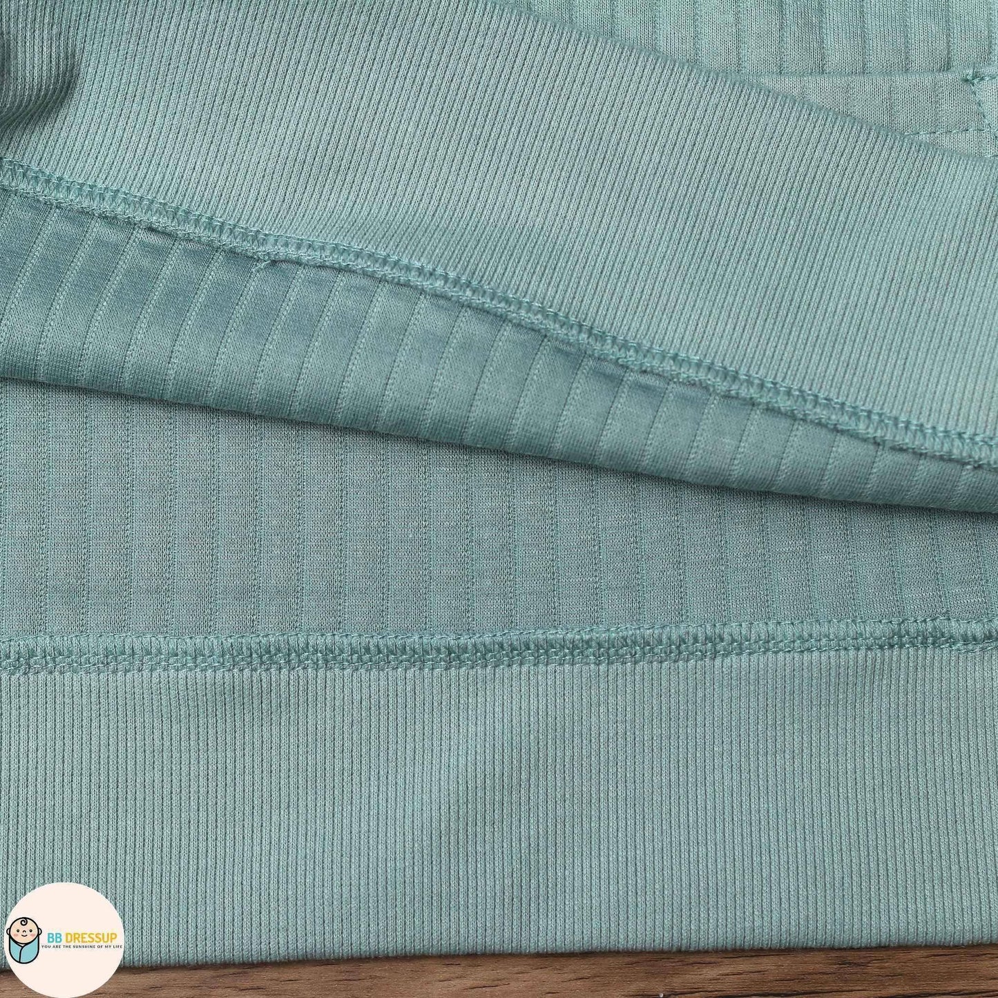 [現貨] 日本直送 OMNES 女童 卡其綠直紋 長袖衫 (100-130cm) - BB Dressup